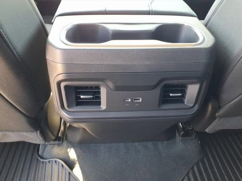 New 2026 Chevrolet Silverado 1500 LT w/ Z71 Off-Road Package AWD/4WD image 18
