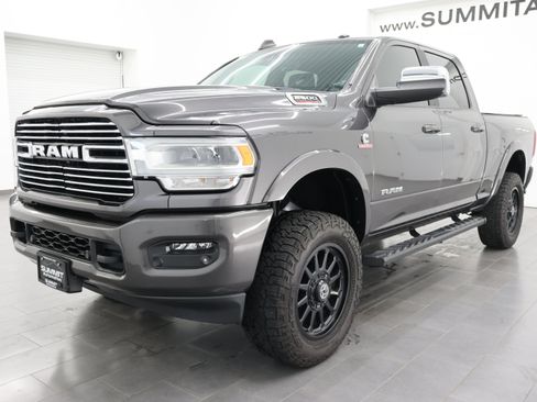 Used 2022 RAM 2500 Laramie AWD/4WD image 7