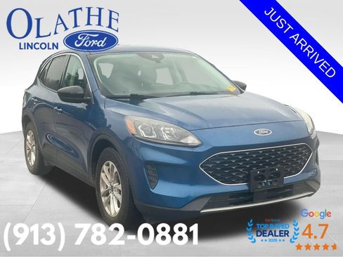 Certified 2022 Ford Escape SE FWD image 2