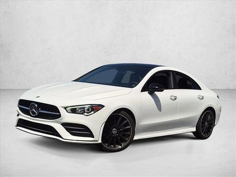 Used 2022 Mercedes-Benz CLA 250 image 1