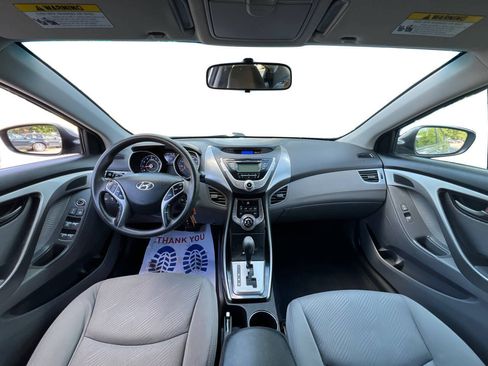 Used 2013 Hyundai Elantra GLS w/ Preferred Pkg FWD image 19