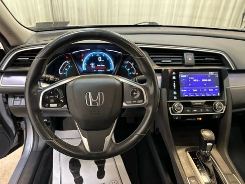 Used 2017 Honda Civic EX-L image 3