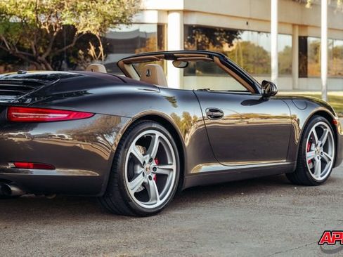 Used 2013 Porsche 911 Carrera S image 38