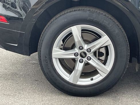 Certified 2022 Audi Q5 2.0T Premium w/ Convenience Package image 9