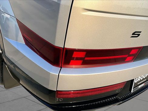 Certified 2024 Hyundai Santa Fe Calligraphy FWD image 25