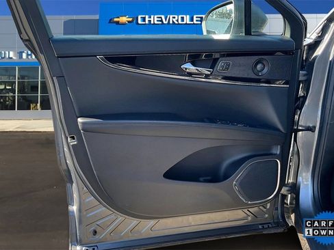 Used 2021 Lincoln Nautilus Reserve w/ Cargo Utility Package image 20