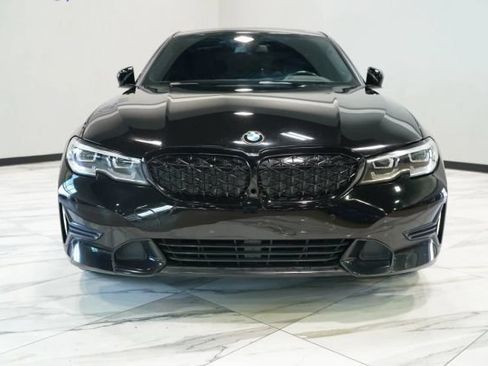Used 2019 BMW 330i Sedan w/ Convenience Package RWD image 2