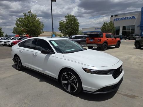 New 2026 Honda Accord SE image 2