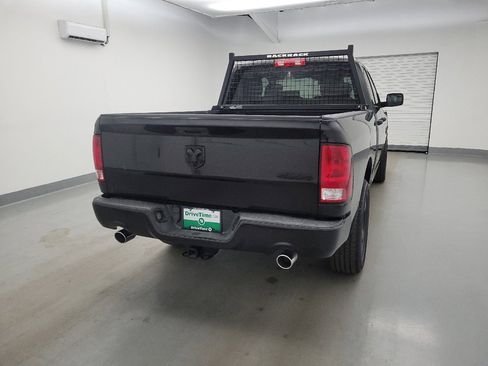 Used 2019 RAM 1500 Express w/ Express Value Package AWD/4WD image 7