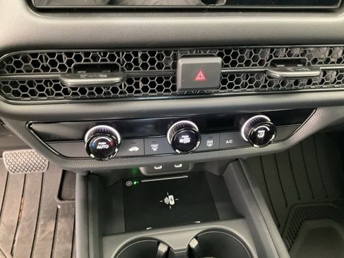 New 2026 Honda HR-V LX image 15