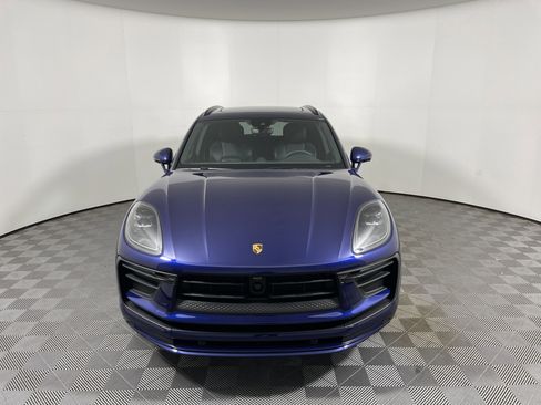 Used 2025 Porsche Macan image 10