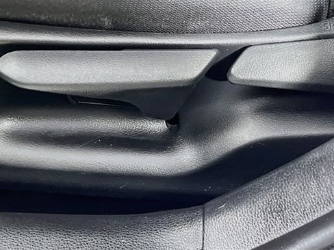 Used 2021 Toyota Corolla LE FWD image 16