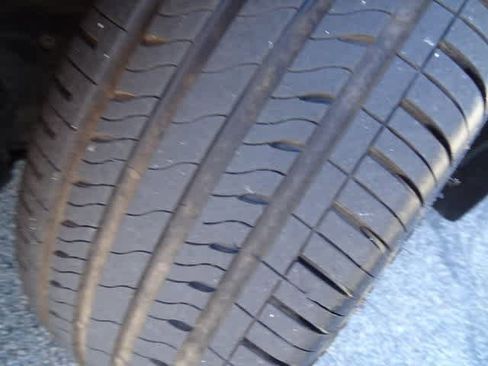 Used 2024 Toyota Camry SE image 38