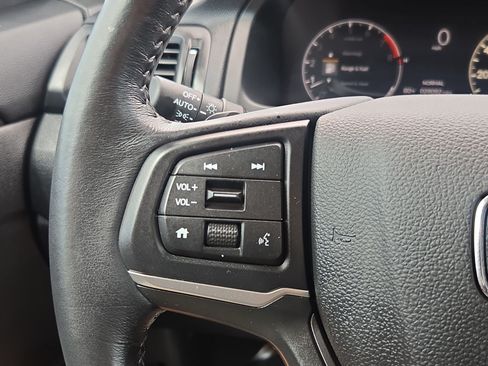Used 2025 Honda Ridgeline Sport image 18