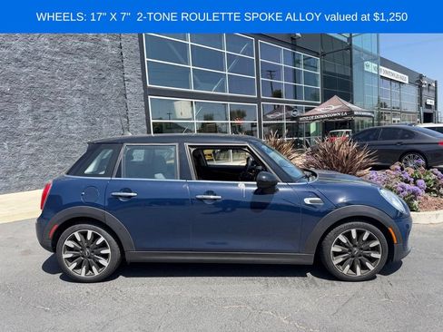 Used 2015 MINI Cooper 4-Door Hardtop FWD image 2