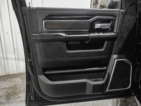 Used 2022 RAM 2500 Laramie AWD/4WD image 43