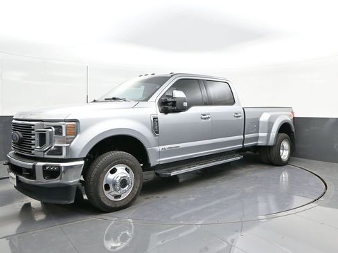 Used 2022 Ford F350 Lariat w/ Lariat Ultimate Package image 1