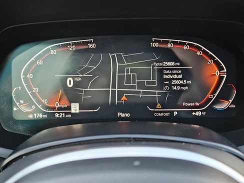 Used 2022 BMW X7 xDrive40i w/ M Sport Package image 11