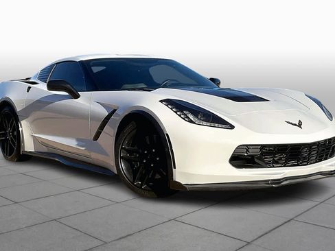 Used 2016 Chevrolet Corvette Z51 1LT image 3
