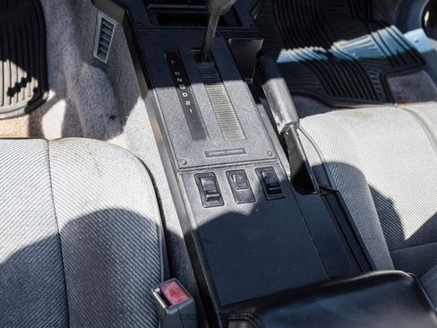 Used 1989 Chevrolet Camaro LT RWD image 62