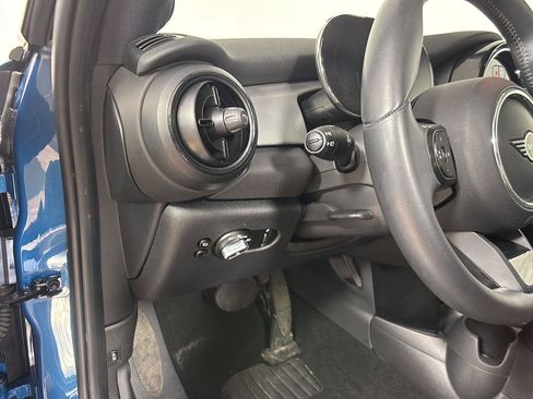 Used 2023 MINI Cooper S w/ Premium Package FWD image 26