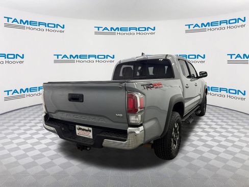Used 2021 Toyota Tacoma TRD Off-Road AWD/4WD image 5