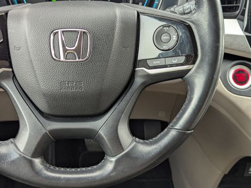 Used 2018 Honda Odyssey EX-L image 20