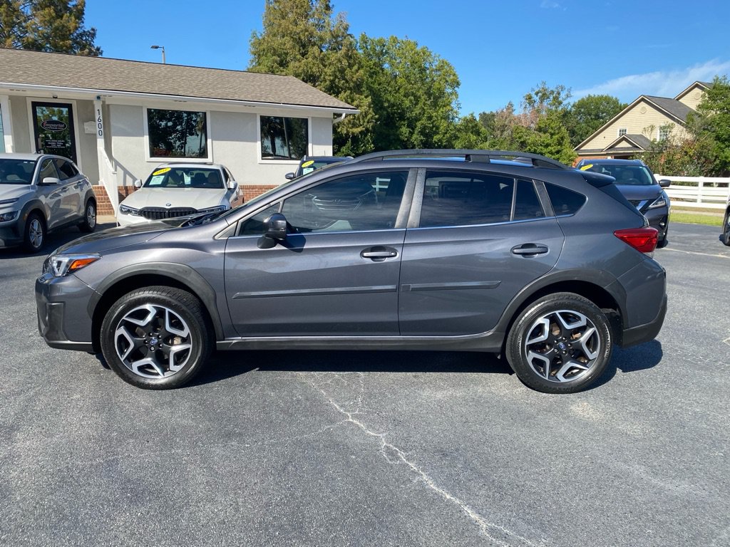 Used 2020 Subaru Crosstrek 2.0i Limited w/ Moonroof Package w/Navigation AWD/4WD image 3