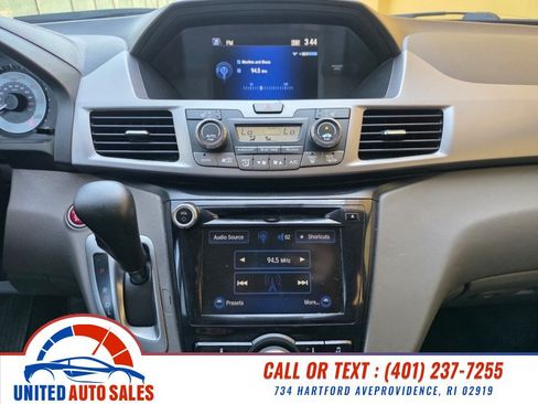 Used 2015 Honda Odyssey EX-L image 16