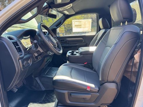 New 2026 RAM 5500 Tradesman w/ Chrome Appearance Group image 11