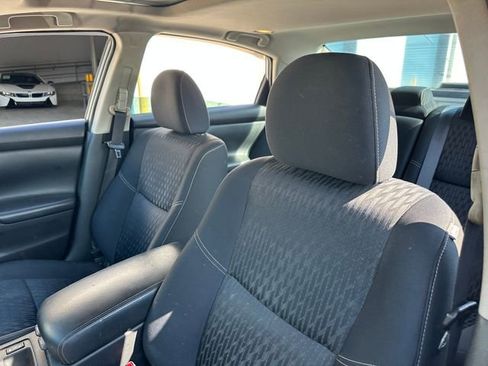 Used 2017 Nissan Altima 2.5 SV w/ Convenience Package image 13