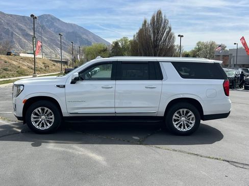 Used 2024 GMC Yukon XL SLT w/ SLT Luxury Package AWD/4WD image 14