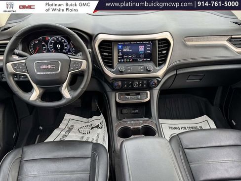 Used 2023 GMC Acadia Denali w/ Denali Technology Package image 13
