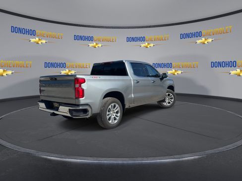 New 2026 Chevrolet Silverado 1500 LTZ w/ LTZ Premium Package AWD/4WD image 11