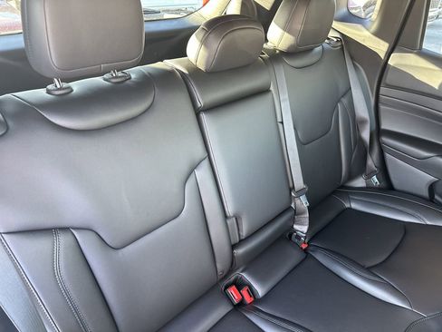 New 2026 Jeep Compass Limited image 32