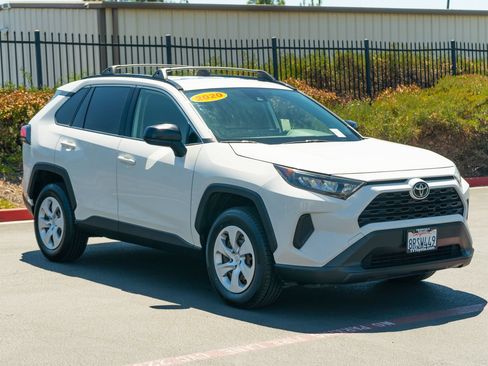 Used 2020 Toyota RAV4 LE w/ Carpet Mat Package FWD image 3