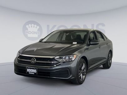 Used 2022 Volkswagen Jetta SE