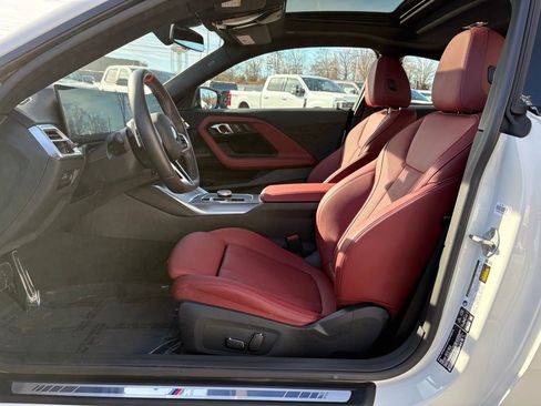 Used 2025 BMW M240i xDrive Coupe image 12
