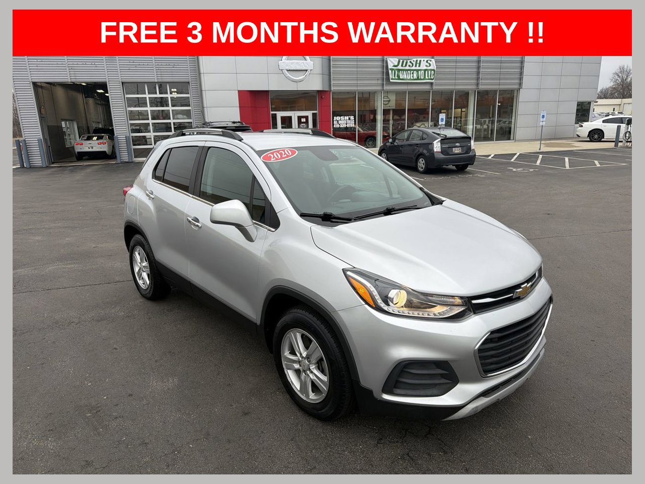 Used 2020 Chevrolet Trax LT w/ LT Convenience Package FWD image 1