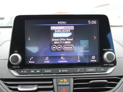 Certified 2022 Nissan Altima 2.5 SR image 19