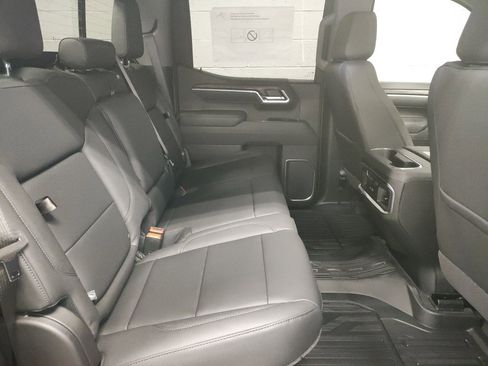 New 2026 GMC Sierra 1500 SLT w/ SLT Premium Plus Package image 11