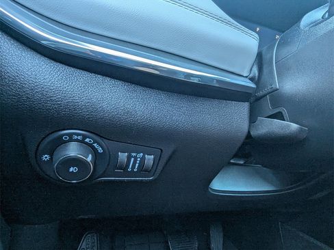 Used 2022 Jeep Compass Limited w/ Elite Group image 25