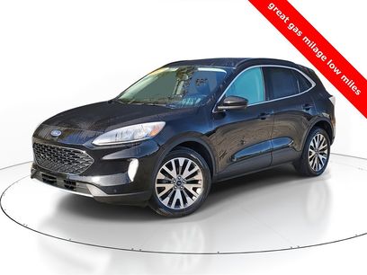 Used 2021 Ford Escape Titanium w/ Class II Trailer Tow Package