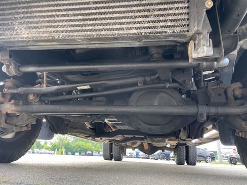 Used 2018 RAM 3500 Laramie Longhorn image 15