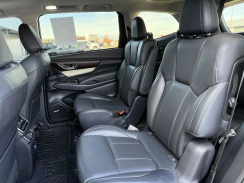 Used 2022 Subaru Ascent Touring image 16