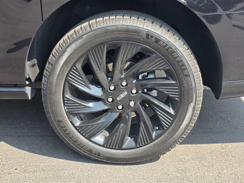 Used 2026 Lincoln Navigator L Reserve w/ Jet Appearance Package AWD/4WD image 4
