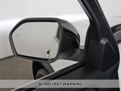 Used 2023 Ford Explorer ST-Line w/ Class IV Trailer Tow Package image 8