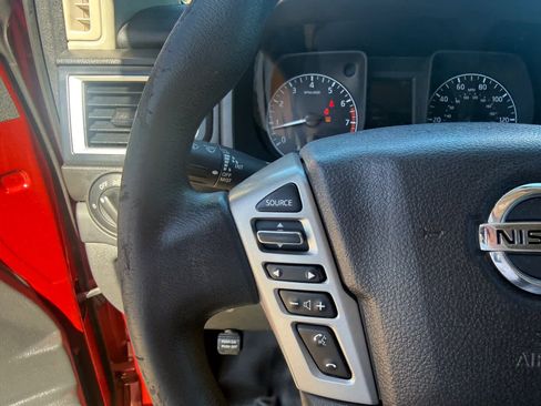 Certified 2017 Nissan Titan S image 26