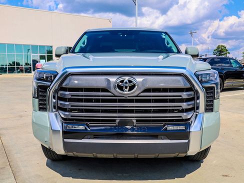 Used 2024 Toyota Tundra Limited AWD/4WD image 3