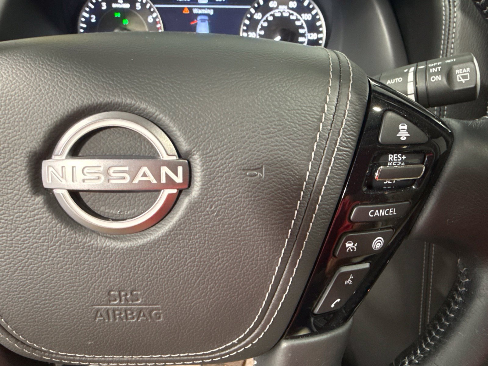Used 2023 Nissan Armada Platinum w/ Captain's Chairs Package AWD/4WD image 51